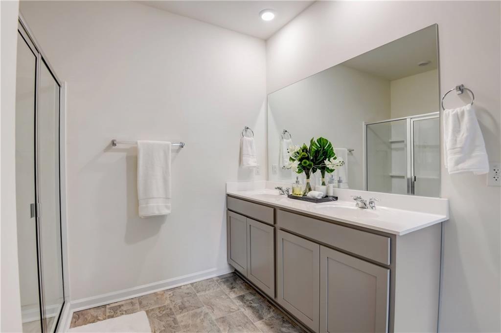 257 Bur Oak Bend, Unit ROBIE Newnan, GA 30265 - Photo 10 of 24