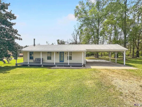 $244,000 | 1942 Highway 1041, Pine Grove, LA 70453