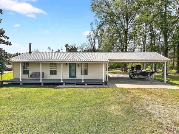 $244,000 | 1942 Highway 1041, Pine Grove, LA 70453