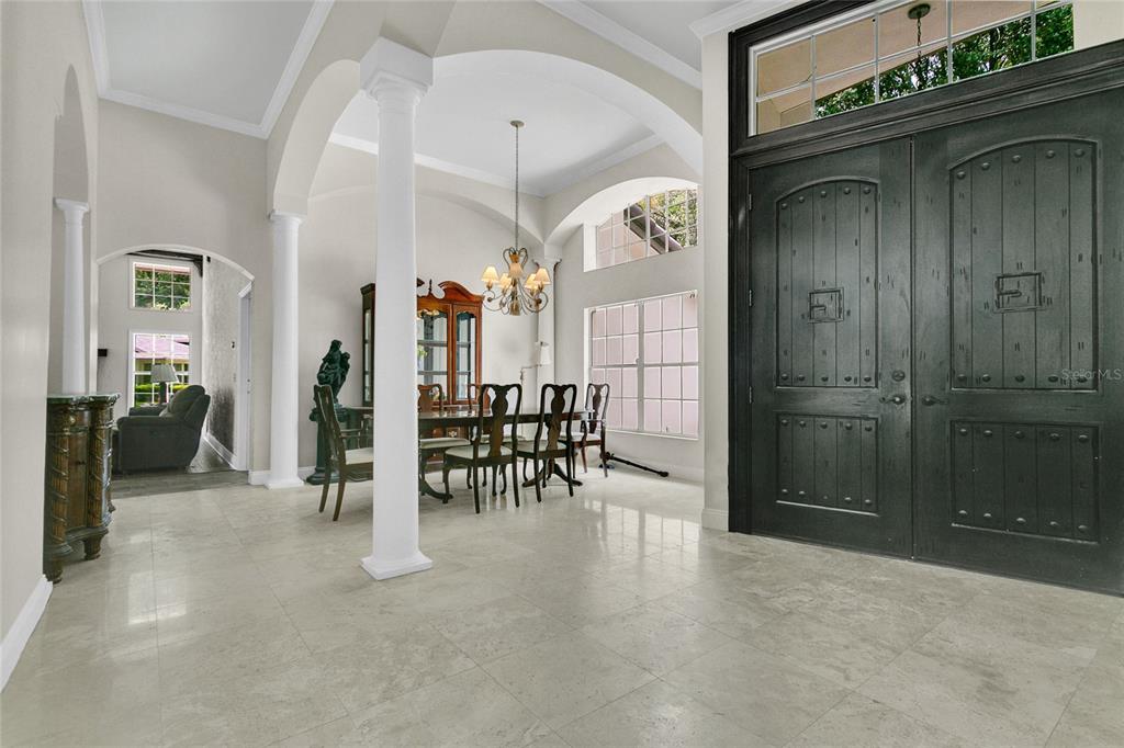 11056 Clipper Court Windermere, FL 34786 - Photo 3 of 18