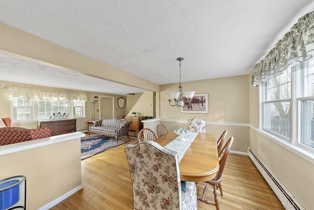 17 Hughey Road Scituate, MA 02066 - Photo 4 of 22 Gallery Image 4