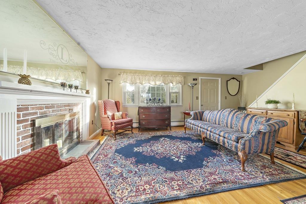 17 Hughey Road Scituate, MA 02066 - Photo 7 of 22 Gallery Image 7