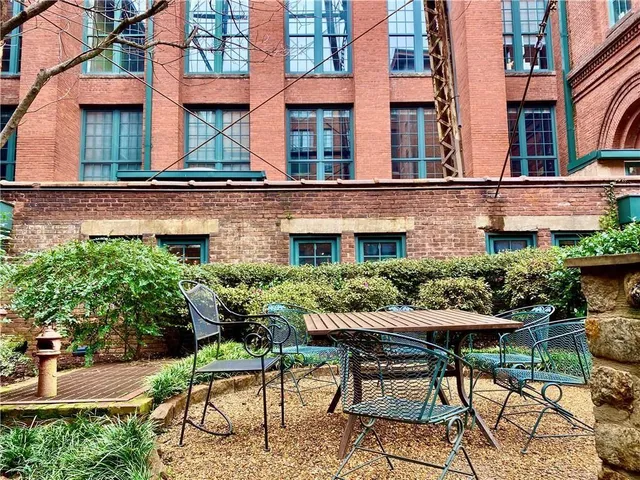 $235,000 | 170 Boulevard Southeast, Unit E005, Atlanta, GA 30312