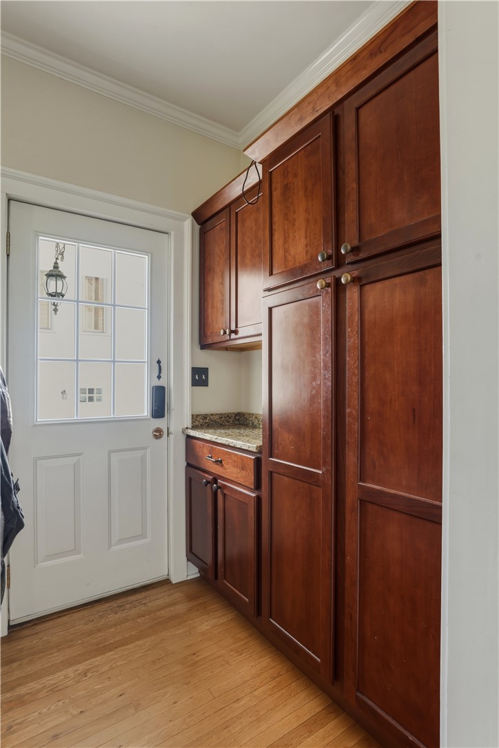 127 East 4th Street Corning, NY 14830 - Photo 9 of 48
