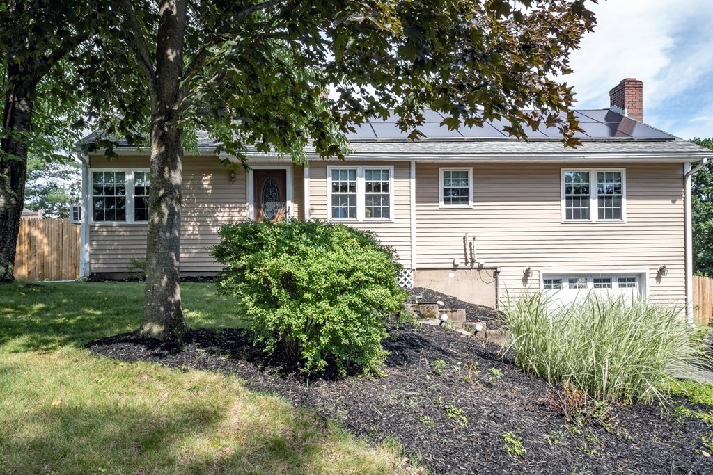 36 Fernwood Road Southwick, MA 01077 - Photo 2 of 40 Gallery Image 2