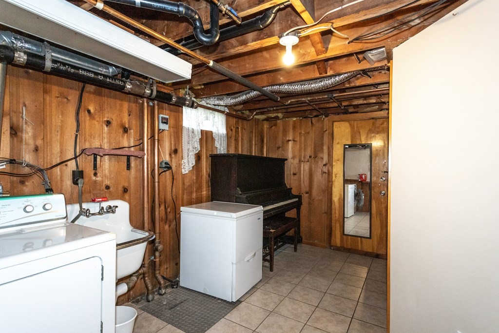36 Fernwood Road Southwick, MA 01077 - Photo 32 of 40 Gallery Image 32