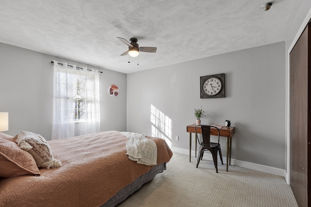 11 Walker Road, Unit 8 North Andover, MA 01845 - Photo 11 of 20 Gallery Image 11