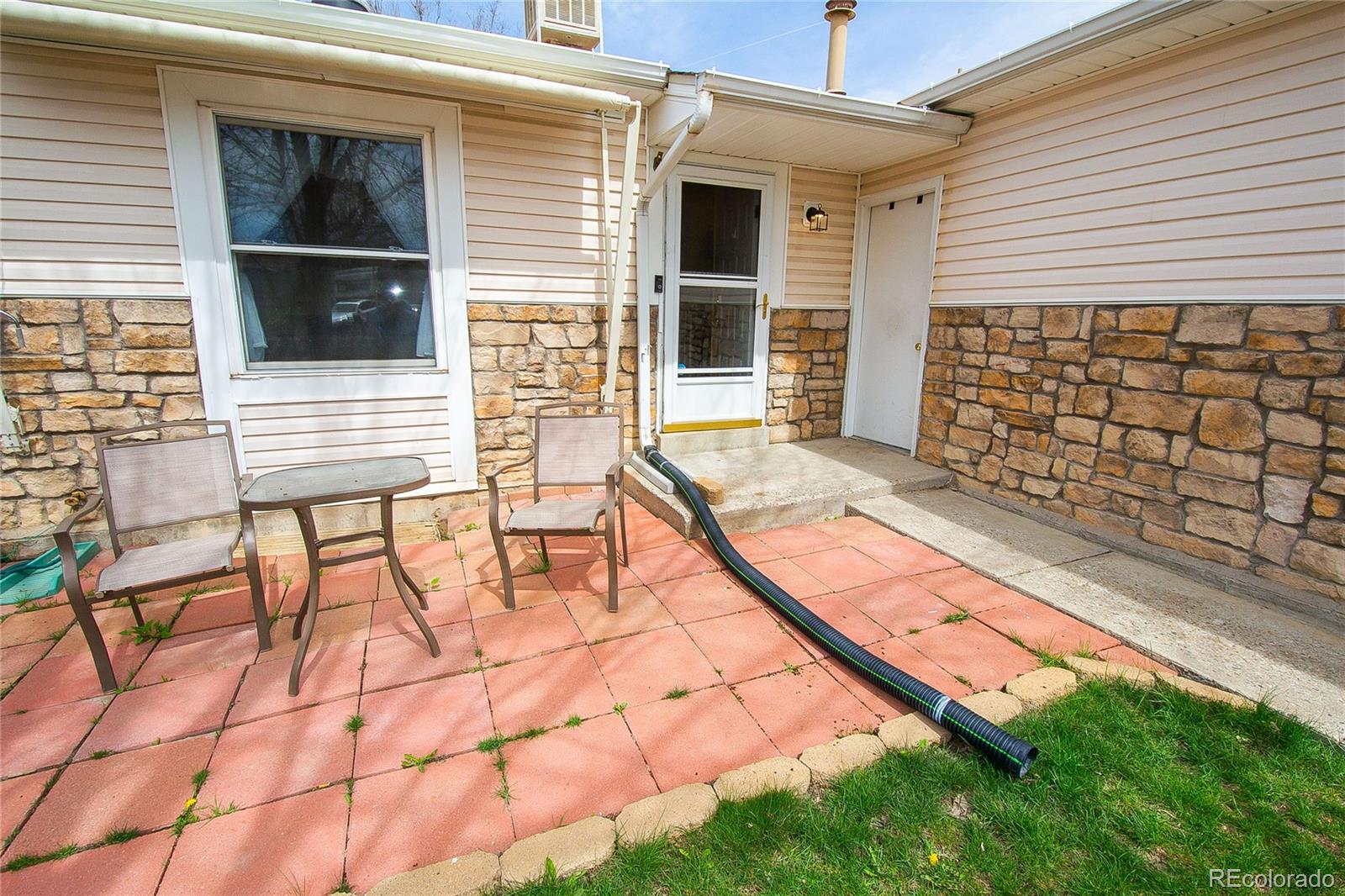 4755 South Tabor Street Morrison, CO 80465 - Photo 3 of 33