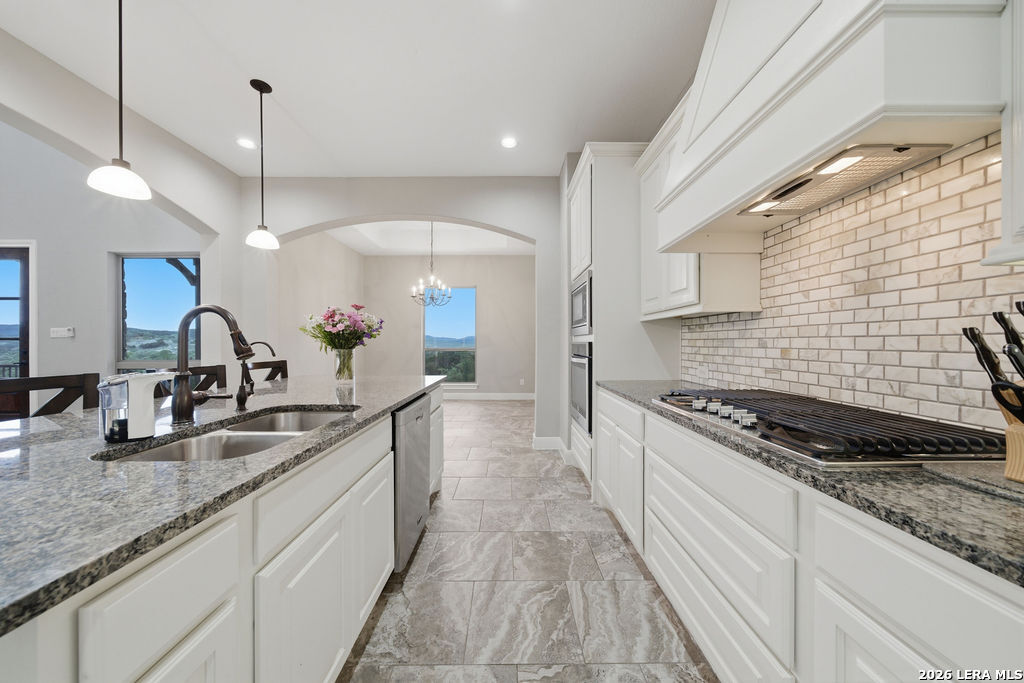 12458 Crow Ranch Boerne, TX 78006 - Photo 11 of 48