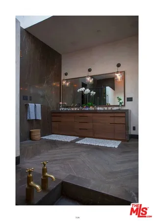 $40,000 | 1214 Palms Boulevard, Venice, CA 90291