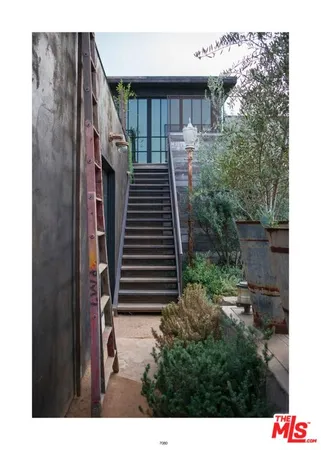 $40,000 | 1214 Palms Boulevard, Venice, CA 90291