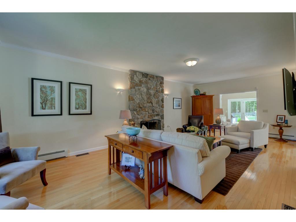 10 Westchester Road Windham, NH 03087 - Photo 5 of 32