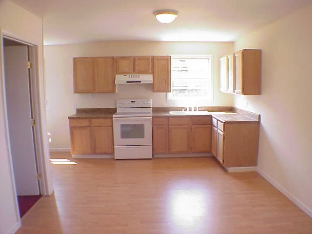 204 Holiday Lane Pendleton, SC 29670 - Photo 3 of 5 Gallery Image 3