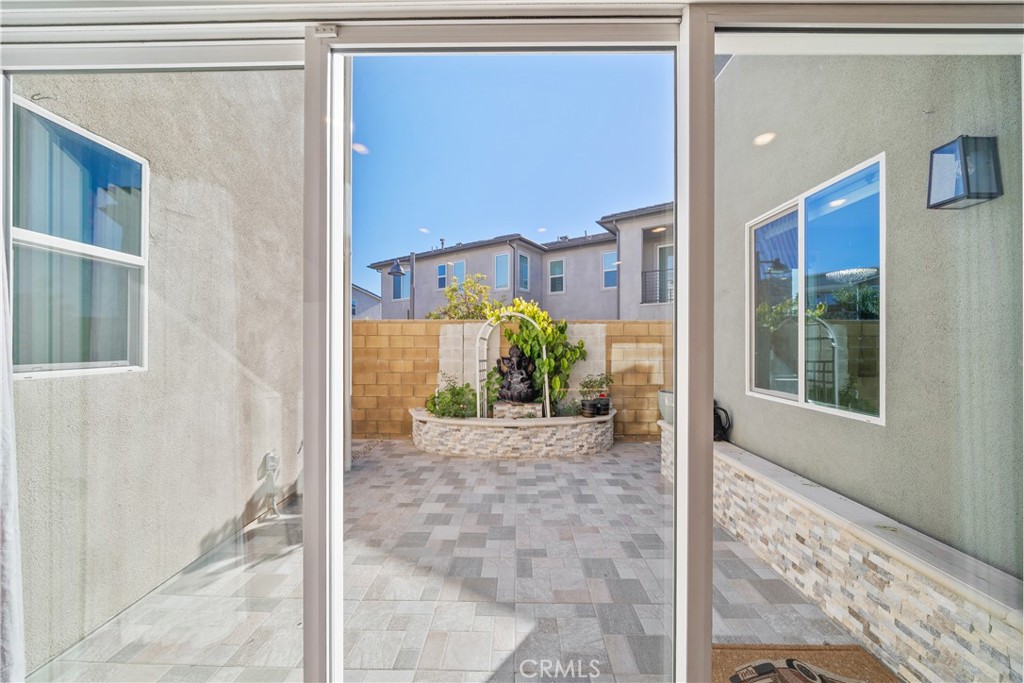 124 Zawn Irvine, CA 92618 - Photo 18 of 56 a view of a entryway of the house