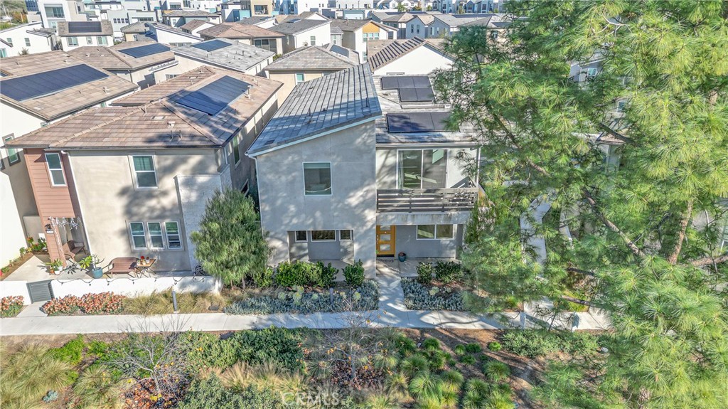 124 Zawn Irvine, CA 92618 - Photo 44 of 56 a view of a house with a yard