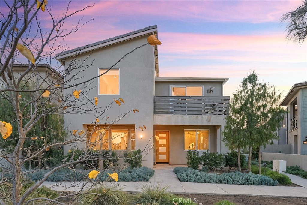 124 Zawn Irvine, CA 92618 - Photo 55 of 56 a view of a brick house with a patio