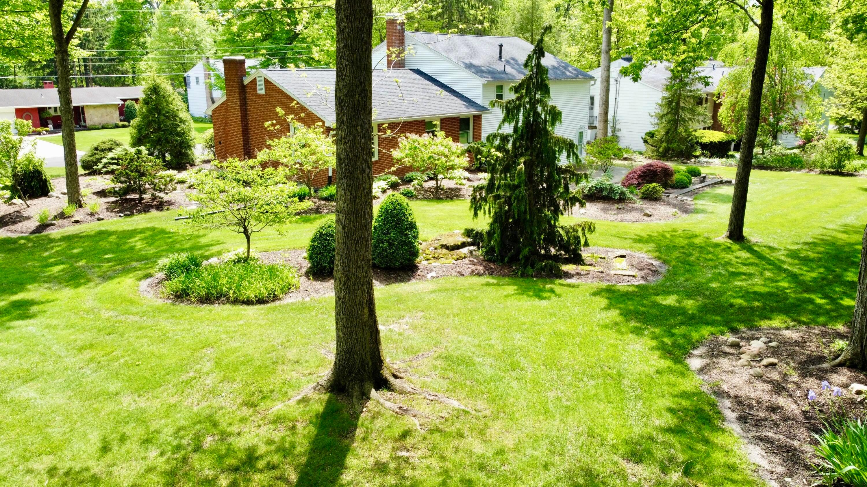 156 Sherbrook Road Mansfield, OH 44907 - Photo 4 of 29 dji_fly_20250515_150630_567_174741915847