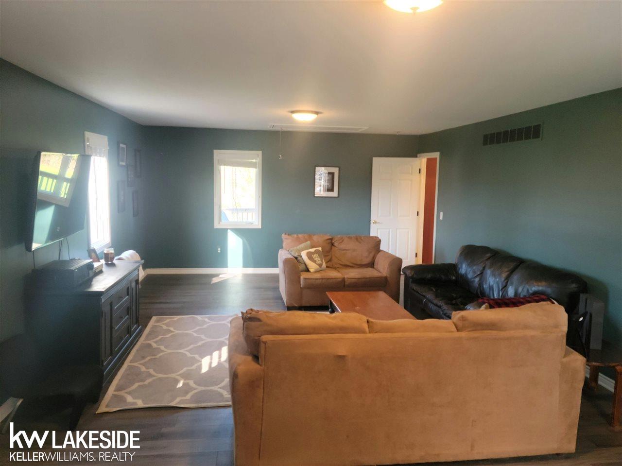 6972 Rattle Run Road St. Clair, MI 48079 - Photo 27 of 37 50072419-26.JPG