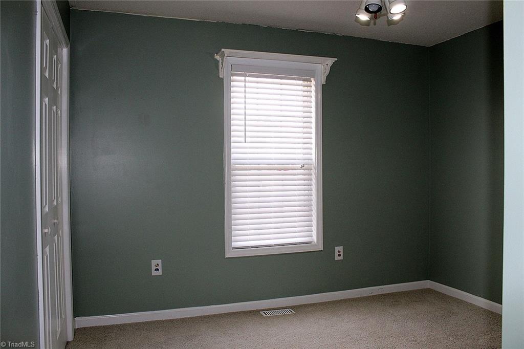 152 Quail Ridge Drive Lexington, NC 27292 - Photo 12 of 25 Bedroom