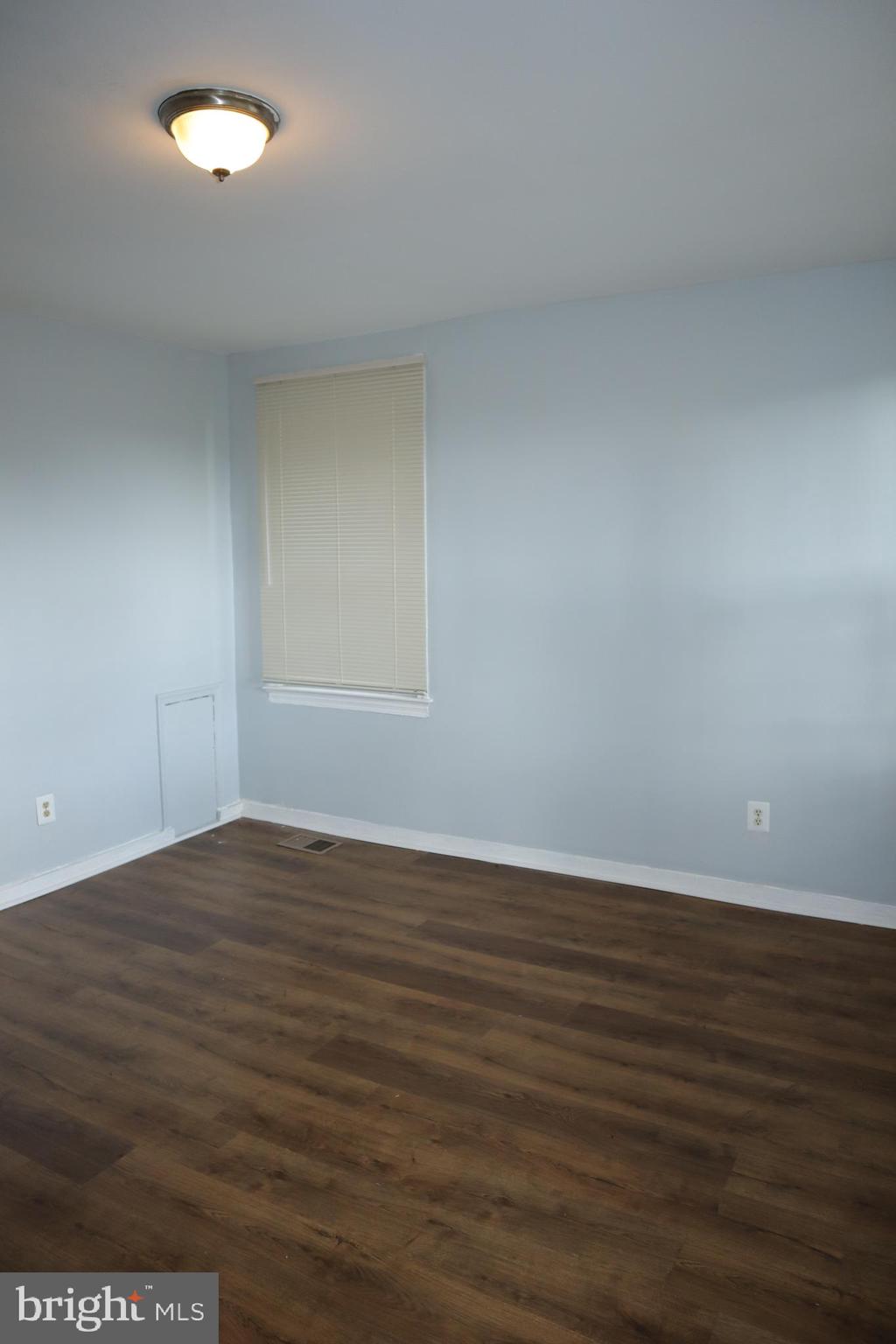 2802 Pomeroy Road Southeast Washington, DC 20020 - Photo 2 of 22