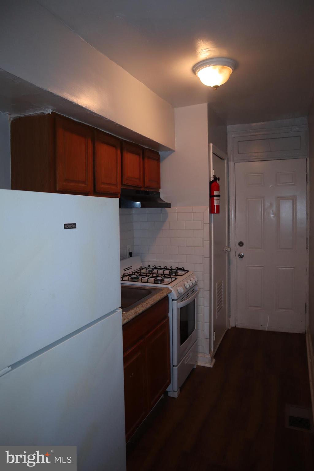 2802 Pomeroy Road Southeast Washington, DC 20020 - Photo 8 of 22