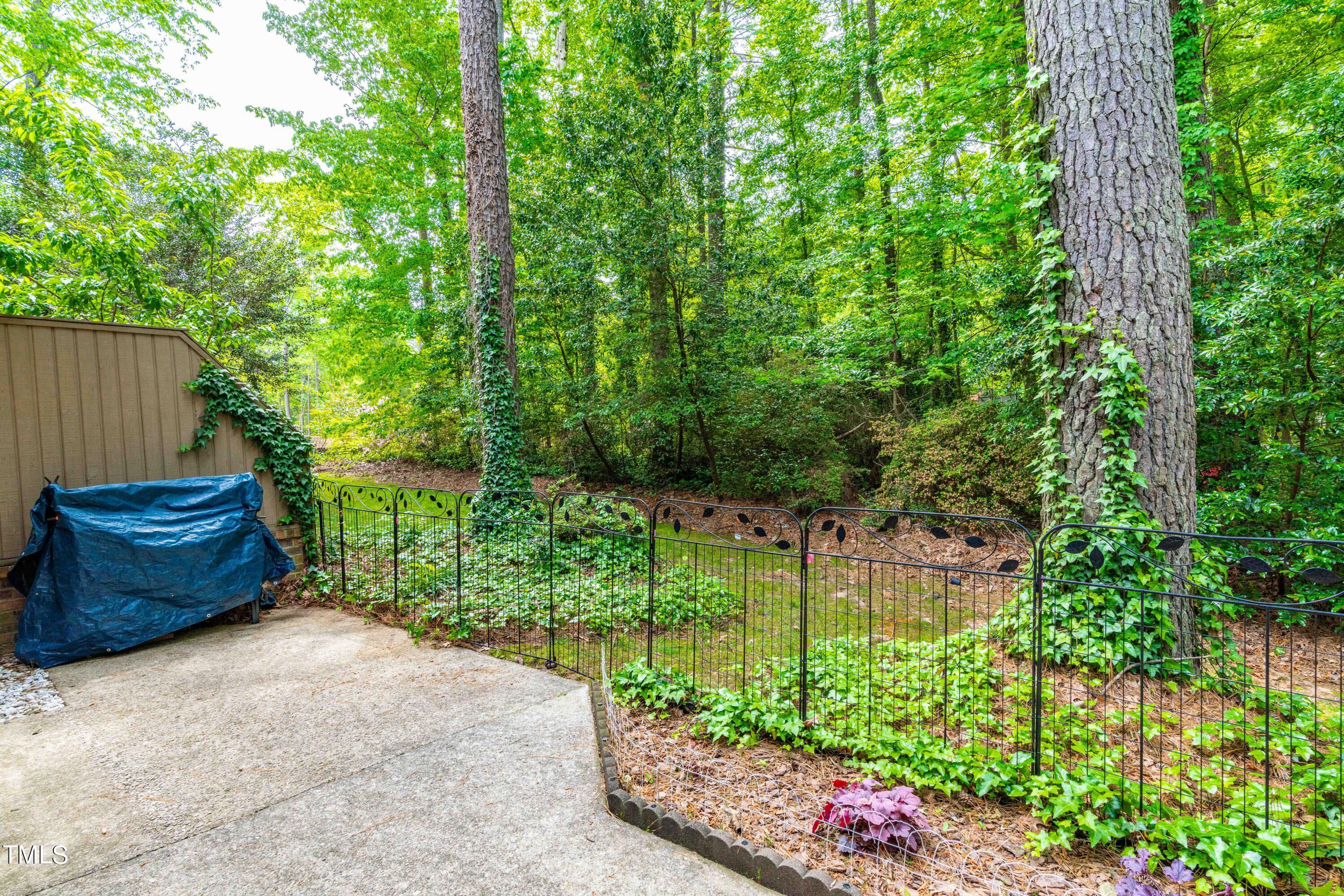 4305 Sun Belt Place Raleigh, NC 27613 - Photo 26 of 29 3