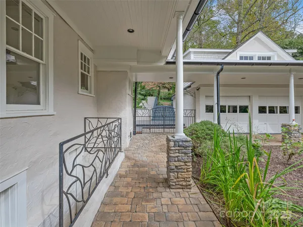 $1,125,000 | 111 Rathfarnham Circle, Arden, NC 28704