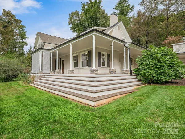 $1,125,000 | 111 Rathfarnham Circle, Arden, NC 28704