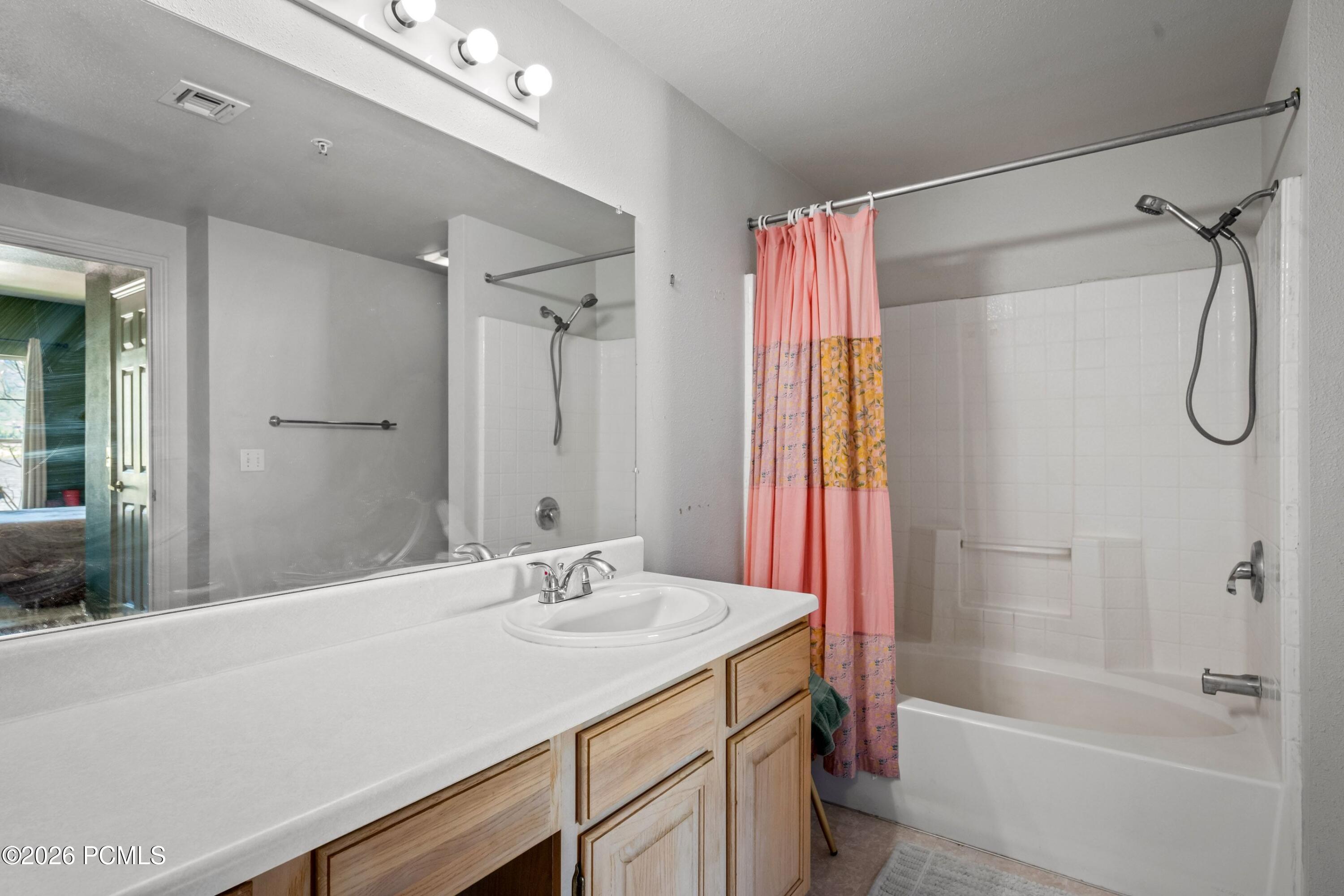 900 Bitner Road, Unit I25 Park City, UT 84098 - Photo 11 of 33