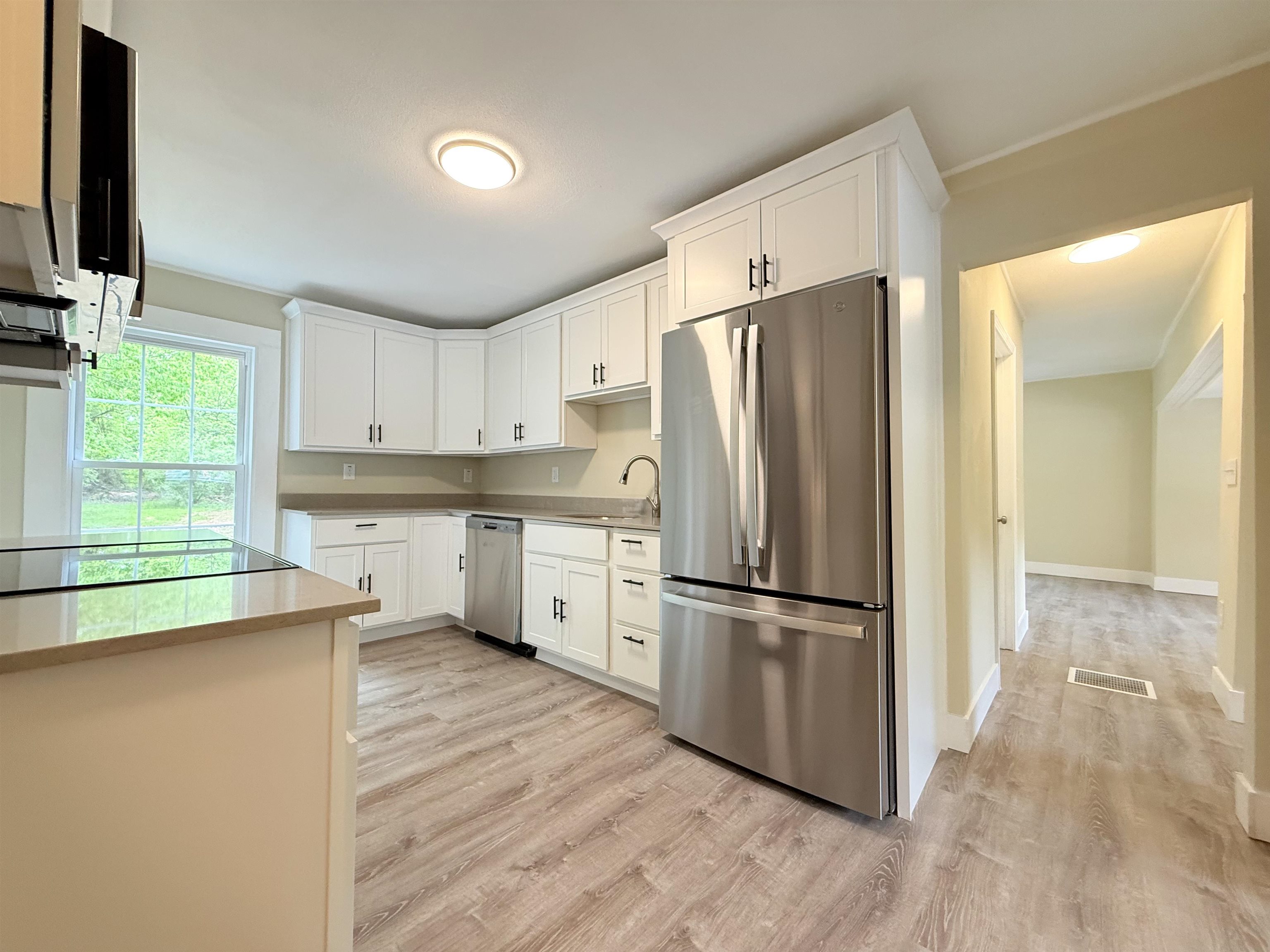 19 Depot Road Kingston, NH 03848 - Photo 3 of 32
