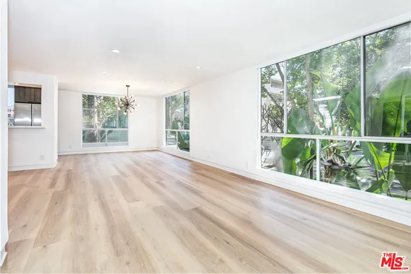 $5,850 | 301 South Rexford Drive, Unit 1, Beverly Hills, CA 90212