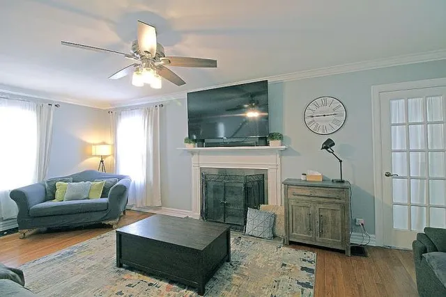 $489,000 | 923 East Epler Avenue, Indianapolis, IN 46227