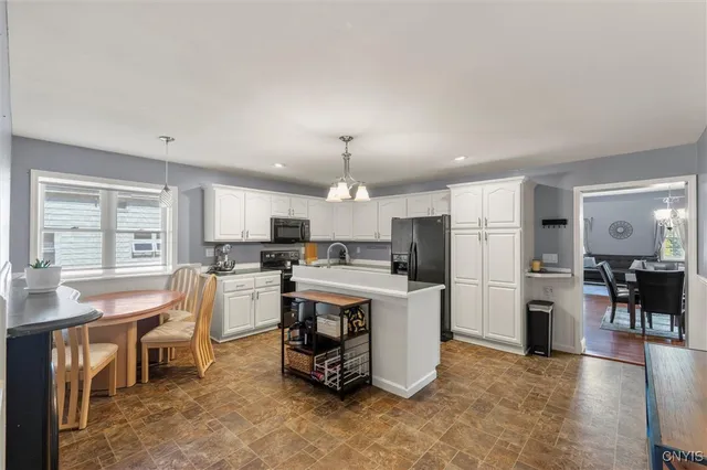 $249,900 | 286 West 2nd Street, Oswego, NY 13126