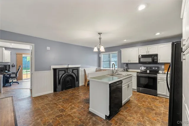 $249,900 | 286 West 2nd Street, Oswego, NY 13126