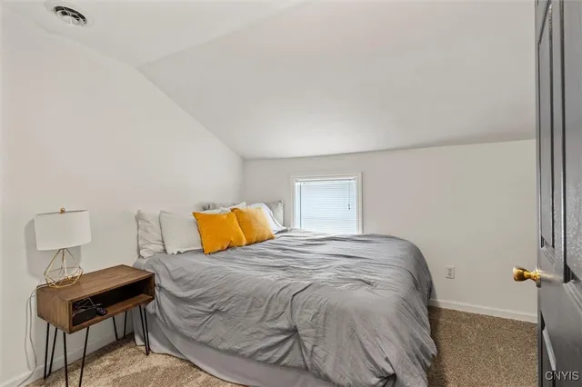 $249,900 | 286 West 2nd Street, Oswego, NY 13126