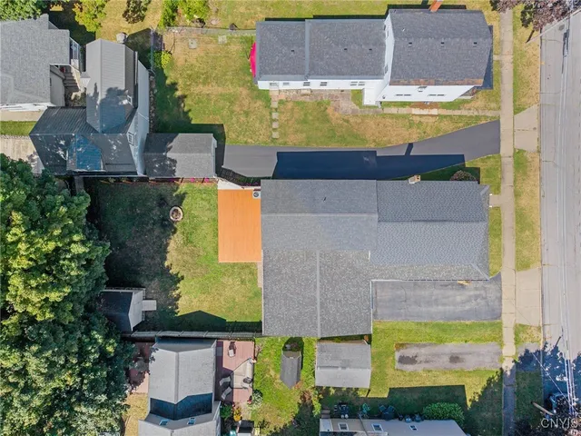 $249,900 | 286 West 2nd Street, Oswego, NY 13126