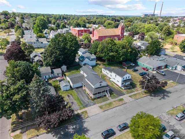 $249,900 | 286 West 2nd Street, Oswego, NY 13126