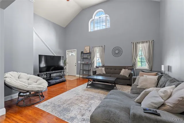 $249,900 | 286 West 2nd Street, Oswego, NY 13126