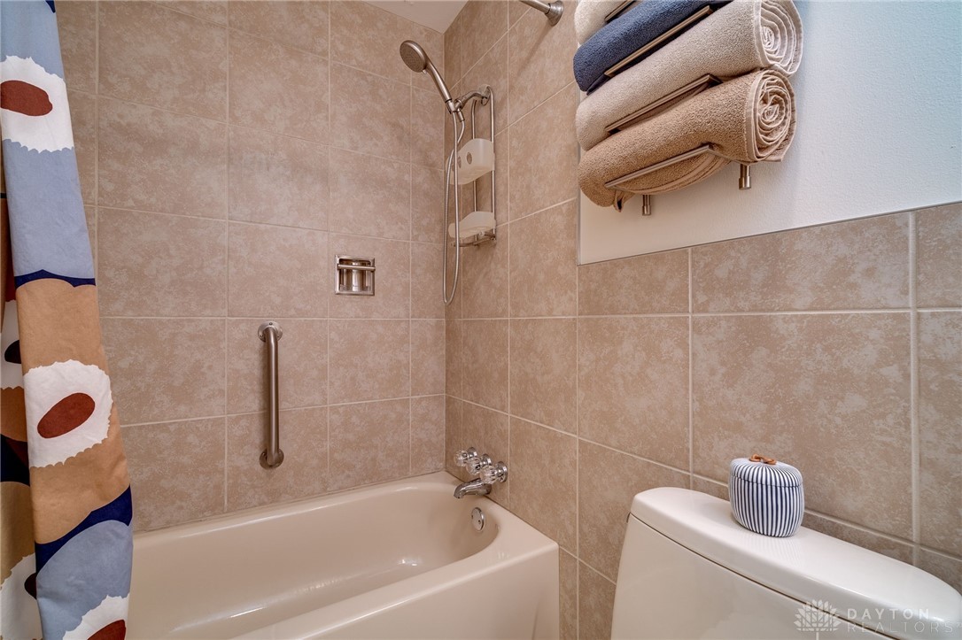 9453 Sheehan Road Dayton, OH 45458 - Photo 33 of 47 Gallery Image 33