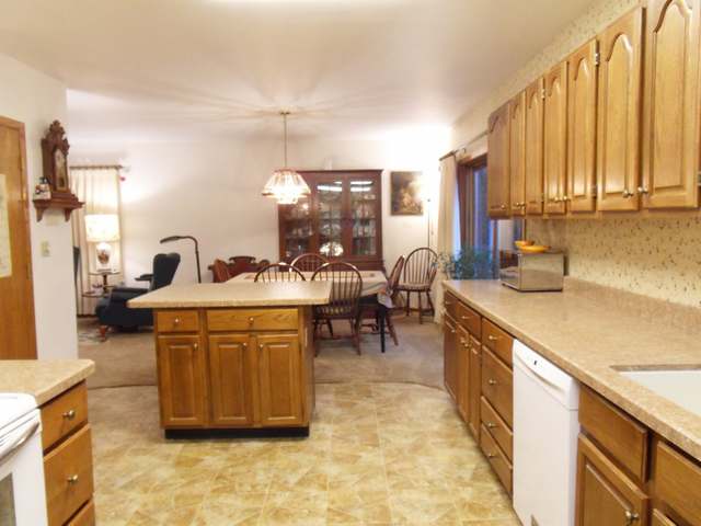 334 East Timber Drive Rhinelander, WI 54501 - Photo 2 of 16 Gallery Image 2