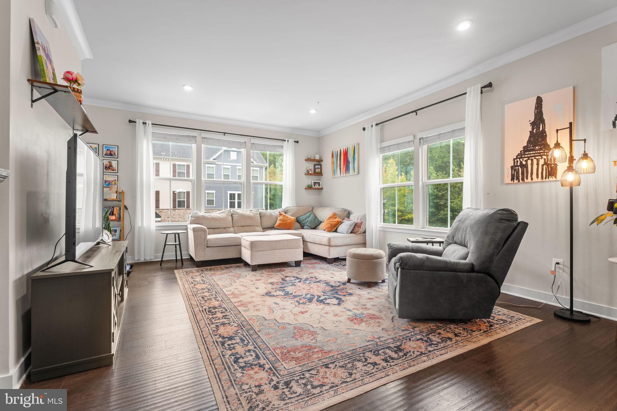 2904 Shaws Road Sparrows Point, MD 21219 - Photo 13 of 44 Light filled main level LR with lots of windows