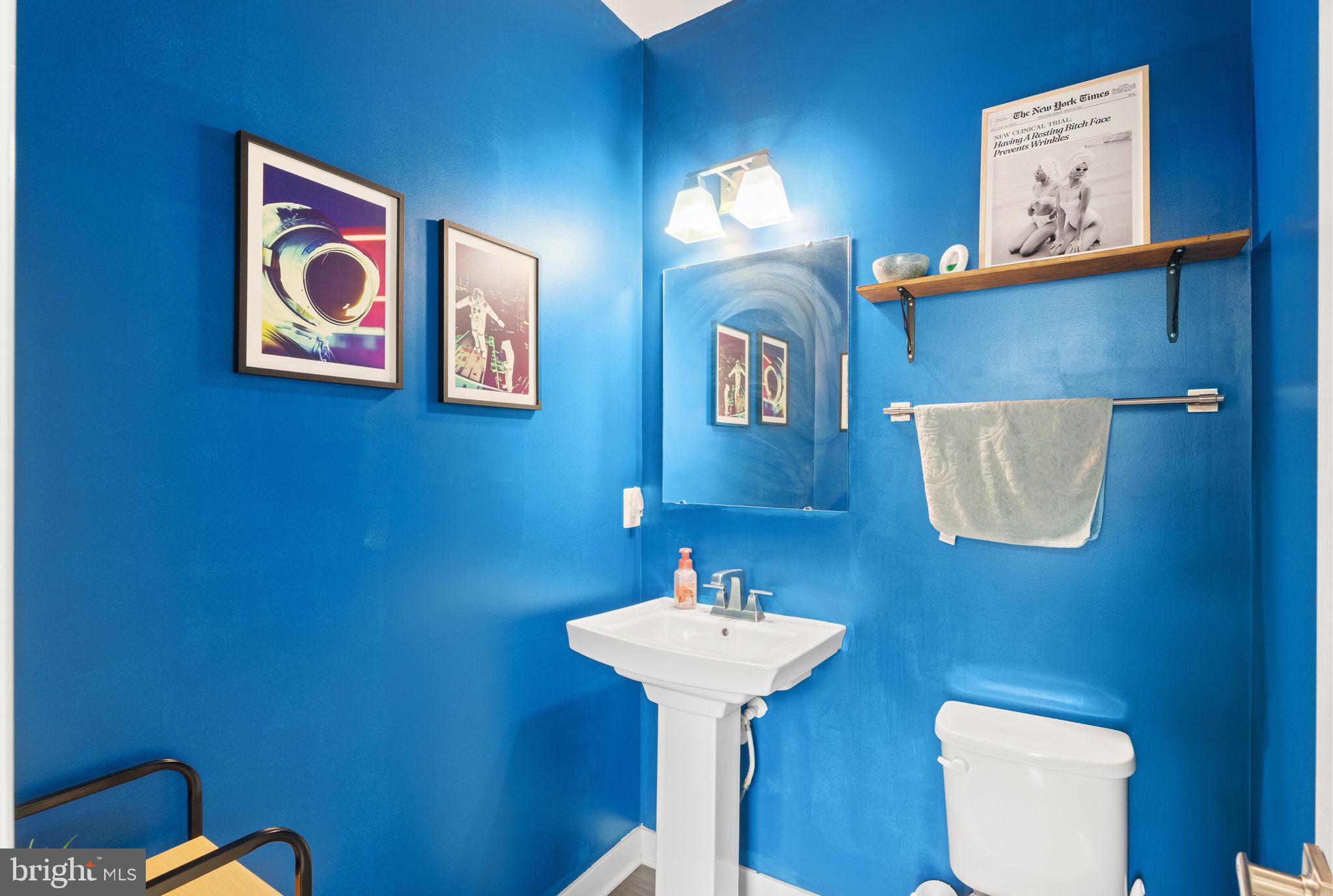 2904 Shaws Road Sparrows Point, MD 21219 - Photo 15 of 44 Main level Powder room