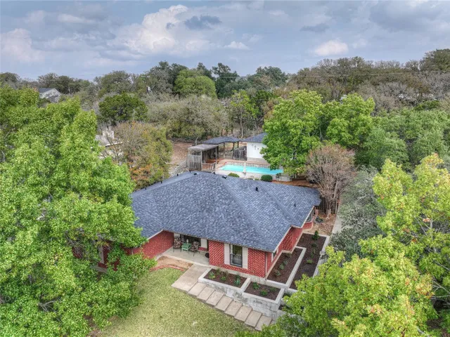 $515,000 | 208 Quail Creek Drive, San Marcos, TX 78666
