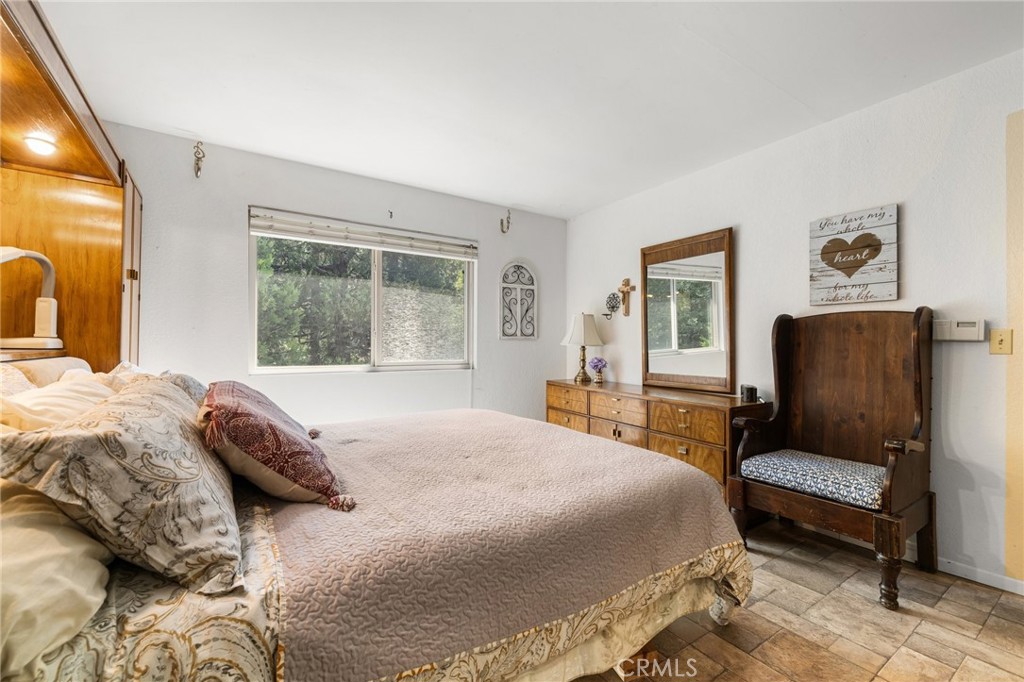 175 Golf Course Road Lake Arrowhead, CA 92352 - Photo 44 of 73 LOTS OF LIGHT HERE!