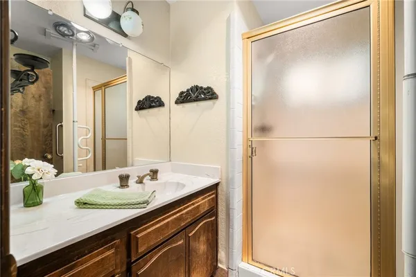 $645,000 | 175 Golf Course Road, Lake Arrowhead, CA 92352