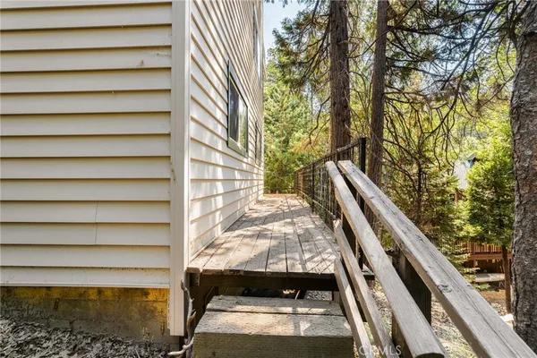 $645,000 | 175 Golf Course Road, Lake Arrowhead, CA 92352