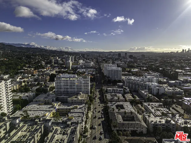 $499,000 | 7320 Hawthorn Avenue, Unit 315, Los Angeles, CA 90046