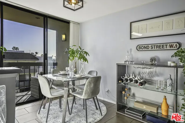 $499,000 | 7320 Hawthorn Avenue, Unit 315, Los Angeles, CA 90046