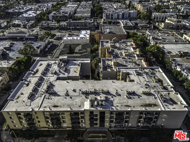 $499,000 | 7320 Hawthorn Avenue, Unit 315, Los Angeles, CA 90046