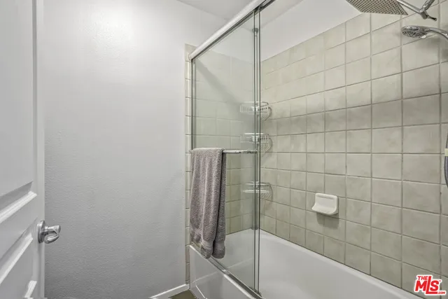 $499,000 | 7320 Hawthorn Avenue, Unit 315, Los Angeles, CA 90046